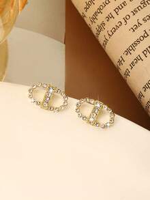 1 件独特设计精致耳环，奢华优雅的女士耳环