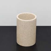 树脂浴室套装，包括皂液器、牙刷架、漱口杯、肥皂盒、托盘、梳子架等。可自由配置的浴室装饰和储物配件，用于陈列室/展示浴室配件浴室收纳秋季装饰返校