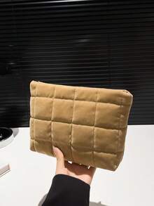 Sac cosmétique matelassé à carreaux polyvalent et , embrayage décontracté en suède velours mat, petit sac rembourré de duvet chaud, accessoires de voyage automne/hiver pour les vacances. Sac de maquillage, organisateur de maquillage, sac de voyage pour femmes