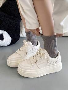 Zapatillas bajas de estudiante para mujer, deportivas de cuero, zapatos casuales blancos ligeros de suela gruesa para mujer - Blanco - Ver 6