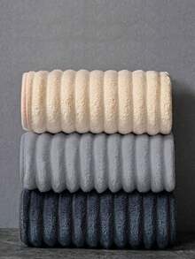 1 Ultra Soft Coral Fleece Towel, Comfortable And Absorbent Multifunctional Handkerchief, Everyone Must Have A Towel, Bathroom Supplies, Outdoor Camping - Multicolor - View 16