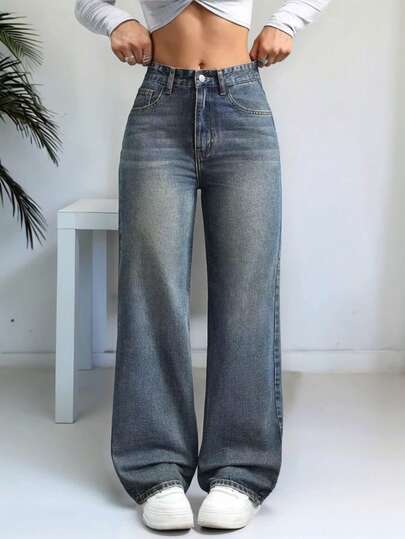 Women's Pocket Straight Loose Casual Versatile Jeans