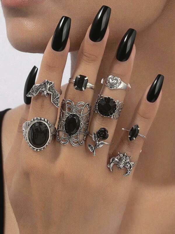 Juego de 9 anillos apilados con diseño de rosa negra, murciélago y corazón en estilo gótico y antiguo plateado para mujeres