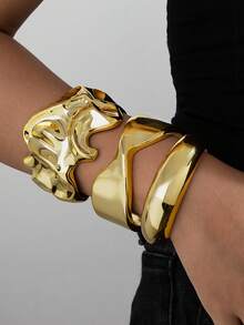 Set de 3 piezas de brazaletes anchos de acrílico con pliegues geométricos de moda, uso versátil diario para mujeres - Dorado - Ver 6