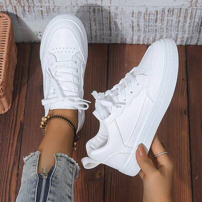 女士新款春秋白色运动鞋，百搭运动跑步鞋，户外休闲防滑平底鞋