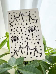 1pc Halloween Spider Shaped Face Rhinestone Sticker, Red Black White Cosplay Glitter Sticker, Can DIY Bat Blood Tear Makeup, Suitable For Party, Holiday Entertainment Decoration, Horror Theme Costume, Performance Makeup, Unisex - Multicolor - View 10