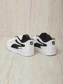 Men Sneakers - Black and White - View 2