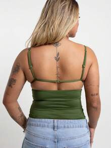 Cropped Tank Top With Plunging Neckline In Polyamide – Thin Straps And Cut-Out Detail | Sexy And Comfortable - 軍綠色 - 查看 2