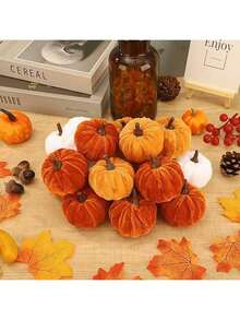 1/5/6/10 piezas Calabazas artificiales de espuma de terciopelo, calabazas de terciopelo para decoración del hogar, perfectas para el Día de Acción de Gracias y el festival de la cosecha, calabazas de espuma en naranja óxido blanco que se pueden usar como decoración colgante o bandera, decoración de mesa de otoño, centro de mesa de boda de otoño, decoración de granja de otoño para el Día de Acción de Gracias, calabazas decorativas elegantes para decorar su hogar, Halloween, Navidad