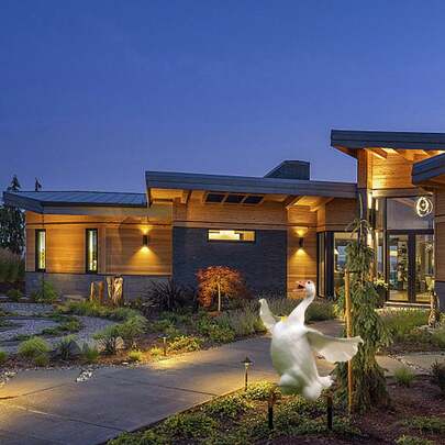 Picchetti decorativi da giardino