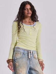 Women's Elegant Fitted Knit Top Wide Round Neckline Sheer Button-Up Long Sleeve T-Shirt Knit Henley Top - 黃色 - 查看 2