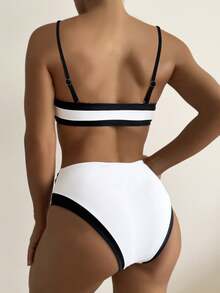 1 Set Women's Black & White Floral Print Halter Bikini Swimsuit With Detachable Straps, Elegant Beach Outfit - Black and White - View 2