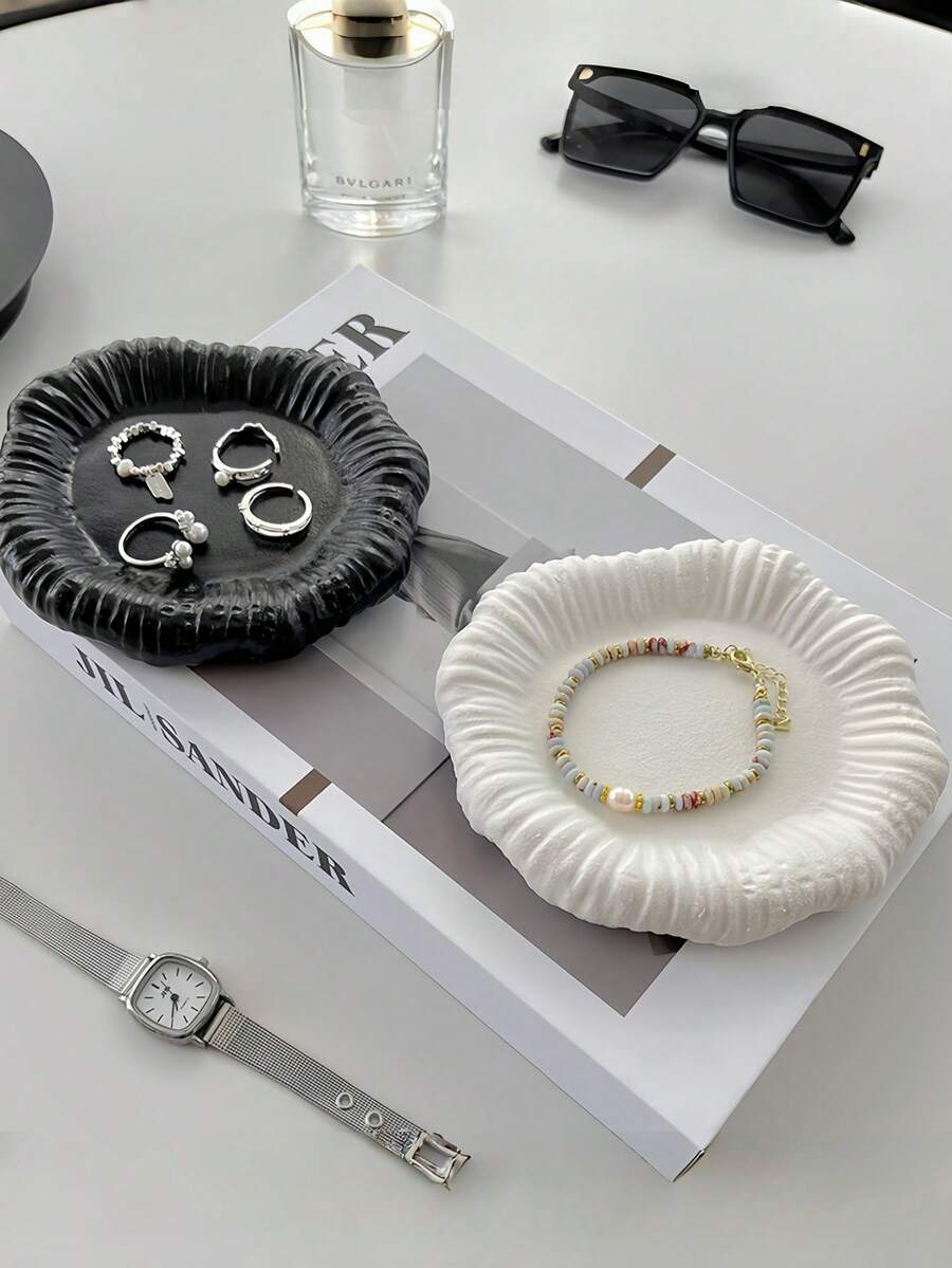 1pc Creative Ceramic Jewelry Tray, Jewelry Display Stand, Home Decor Artistic Perfume Holder, Suitable For Halloween, Christmas Gifts