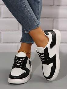 New Women White Casual Sneakers, Spring/Autumn Sport Walking Shoes, Outdoor Non-Slip Flat Trainers
