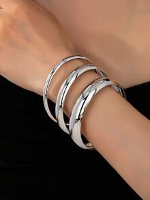Set de 3 piezas de pulseras circulares de lujo, set de joyas de moda con textura martillada, adecuado para galas, citas, fiestas, reuniones y regalos festivos de mujer - Plateado - Ver 1
