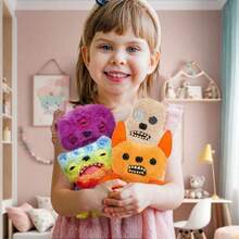 Spin Master ​ZURU  9 英寸放屁脸系列毛绒玩具 - 带牙齿的搞笑丑陋怪物乐队，集齐 5 种款式，送给孩子的礼物​ - 大眼睛怪人(彩虹) - 查看 10