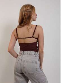 Cropped Tank Top With Plunging Neckline In Polyamide – Thin Straps And Cut-Out Detail | Sexy And Comfortable - 鏽棕色 - 查看 2