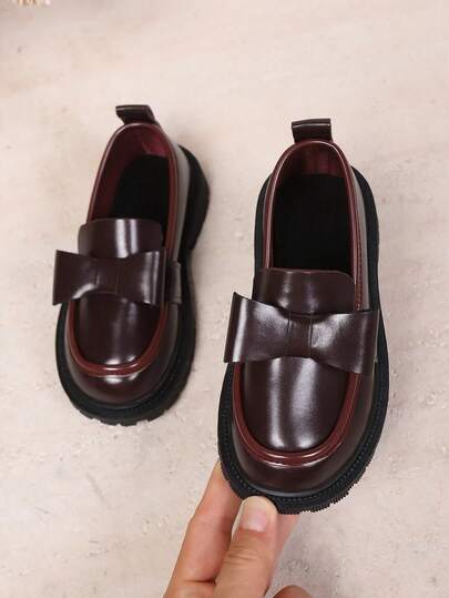 1 Pair Wine Red New Accessory Bow Tie Casual Leather Shoes For Toddler Girls, Classic Solid Color Simple Soft Splicing Glossy PU Material, Thick Sole Heightening, Loose Loafers Slip-On Convenient, Cute Princess Style Loafers Oxford Shoes, Suitable For School, Daily, Vacation Outdoor Wear, Suitable For Children & Teenagers