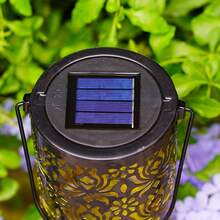 Farol solar LED con luz colgante, lámpara solar a prueba de agua para exteriores, luz nocturna de metal decorativa portátil con proyección de patrones, ideal para jardín, patio, terraza, césped, escritorio, mesa y decoraciones navideñas