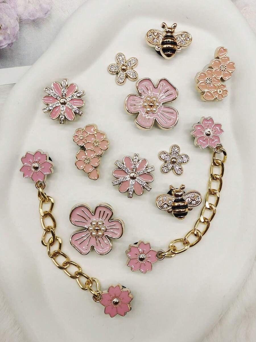 12个ABS树脂金色奢华巴洛克风格链条鞋饰，闪亮水钻蜜蜂鞋夹，可拆卸仿珍珠花朵鞋扣，多功能DIY鞋夹，适用于女士凉鞋、拖鞋、沙滩包，圣诞节、万圣节、情人节、生日、节日派对礼物（不含鞋子）