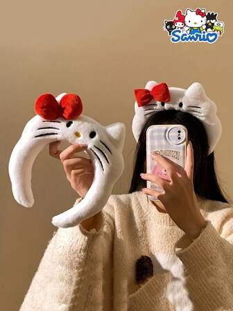  1 PC Sanrio For Hello Kitty Plush Headband With Red Bow - Cute Wide Edge Hair Accessory For Girl, Perfect For Face Masks, Photoshoots & Daily Wear, Soft Faux Fur Material, For Hello Kitty Hair Accessories, Photoshoot Accessory, Playful Design, Comfortable Fit