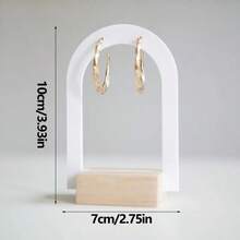 1 pièce Support élégant et minimaliste pour boucles d'oreilles, support de rangement et organisateur de bijoux, présentoir de bureau chic pour boucles d'oreilles, support de présentation de bijoux polyvalent pour la décoration de la maison, parfait pour offrir en cadeau lors d'occasions spéciales, idéal pour organiser vos accessoires préférés, rehausse toute pièce avec une esthétique moderne, parfait pour les passionnés de mode et les amateurs de bijoux, permet de garder vos boucles d'oreilles facilement accessibles, complément parfait pour votre coiffeuse ou votre table de chevet, faites passer votre présentation de bijoux à un niveau supérieur avec ce support fonctionnel.