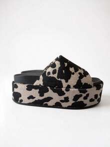 Women's  Slide Platform Clog - COW PRINT - 黑色 - 查看 4