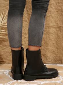 Mira Footwear 女士加大码时尚复古系带侧拉链黑色踝靴，休闲舒适拉链户外系带中筒靴，百搭假日必备秋冬靴 - 黑色 - 查看 6