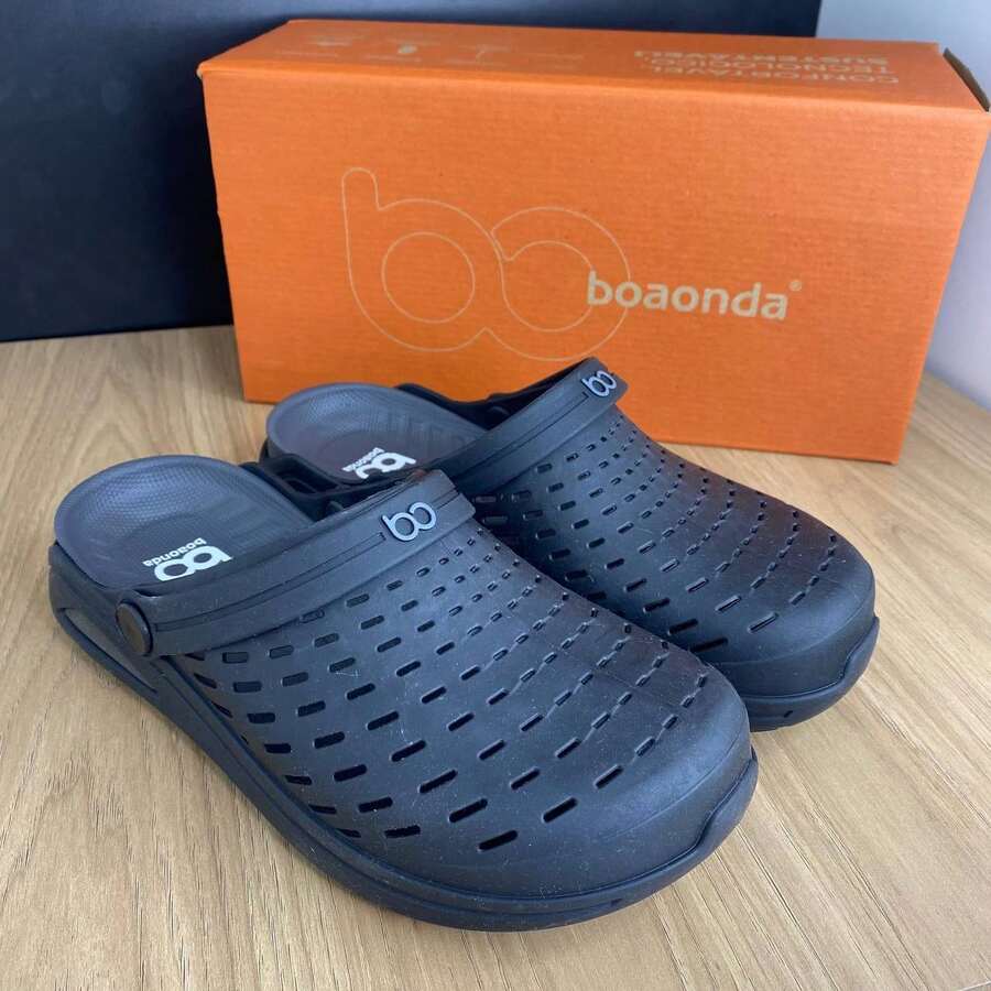 Boa Onda Women's Babouche Sandal With Removable Orthopedic Insole - Black - View 1