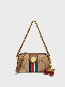 新款时尚女士方形手提包，饰以印花图案和条纹面料，配有链条手柄、可调节长肩带和磁扣设计。点缀樱桃吊坠，适合日常购物、通勤和度假。 - 卡其色 - 查看 2