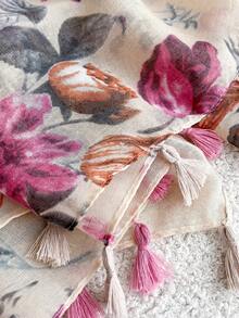 1pc Women's Retro Printed Scarf Shawl - Made Of Polyester, Non-Stretch, Lightweight & Breathable, Windproof & Sun-Proof, Casual Weekend Accessory, Hand Washable, Feather-Free, Suitable For Outdoor & Beach Wear. - Retro White and Pink - View 5