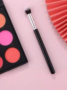 Pincel de Maquiagem Profissional para Olhos, Cerdas de Náilon Macias, Pincéis Multifuncionais para Mistura e Coloração, Pincel de Palma Portátil para Todos os Tipos de Pele, Cabo de Plástico ABS