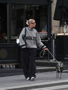 Modny damski, sportowy, casualowy sweter na jesień i zimę w stylu retro z żakardowym wzorem, zapięcie na zamek błyskawiczny z wysokim kołnierzem, długi sweter z dzianiny