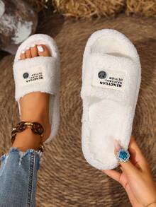 1 pereche litere și fețe imprimeu aleatoriu culoare solidă boem casual drăguț elegant doamnă petrecere preppy școală naveta vacanță în aer liber modă înainte sexy y2k lolita stil occidental club de stradă plajă material textil litere rotunde matlasate papuci pufoși fără slip, potriviți pentru interior, exterior, toamnă/iarnă, plajă, vacanță, nuntă, școală, petrecere, birou, pantofi cu blană - alb - Vizualizare 4