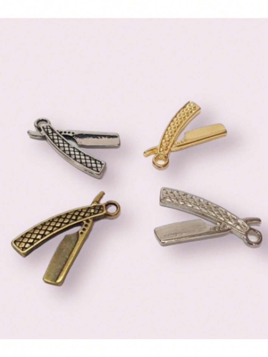 Razor Pendant (Maria Navalha And Zé Pelintra) - 金色 - 查看 1