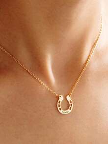 1Pc Personalized Name Necklace, Stainless Steel Jewelry,Custom Horseshoe Necklace, Engraved With Your Name Or Horse Name, Lucky Horseshoe Pendant Necklace For Girl Christmas Gifts
