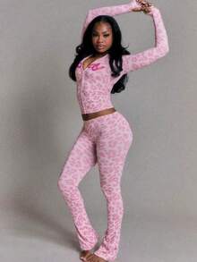 Women's Fashion Hooded Camouflage Printed Long Sleeved Sports Slim Fit Pants Two-Piece Set - Hồng - Xem 2