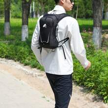 带毛巾的大型跑步背心、骆驼徒步补水背心背包、徒步旅行背包、轻便水背包、透气跑步背包、可调节跑步补水背心，适合散步、徒步旅行、越野跑、马拉松比赛、慢跑、骑自行车（仅背包带毛巾） - 大款黑色背包+汗巾 - 查看 5