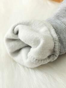 Sudadera con capucha con estampado de letras y control de juegos para niños pequeños, otoño/invierno