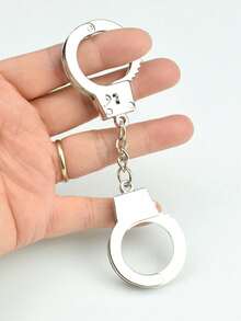 Accesorio de entretenimiento casual, divertido, mini, creativo, de ocio, de entretenimiento, llavero de esposas para parejas, juguete de pulgar, mejor regalo pequeño de llavero, colgante de llavero mini, juguete de juego multiocasión