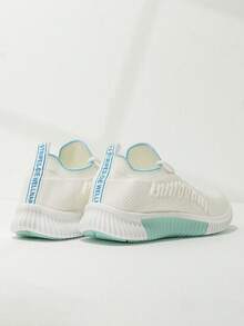 Nuevos zapatos deportivos para mujer de verano 2025, zapatos para correr de malla transpirable y ligeros, tenis atléticos cómodos