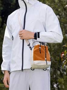 حقيبة كروس بودي متعددة الوظائف مع حامل زجاجة المياه - حقيبة ظهر بسحاب قابلة للحمل للخارج والدراجات والتنقل والسفر، مناسبة للجنسين