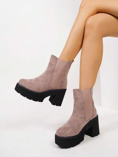 Stivaletti bassi casual e retrò da donna, adatti per l'autunno/inverno