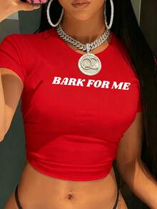 Women's Y2K Street Style "Bark Call Me" Graphic Cropped Top - Black Geometric Crewneck Short Sleeve Shirt, Machine Washable All Season Casual Top, Fashionable Dress Up Clothing, Bold Print, Stretch Material, Statement Shirt, For  Lovers - 紅色 - 查看 1