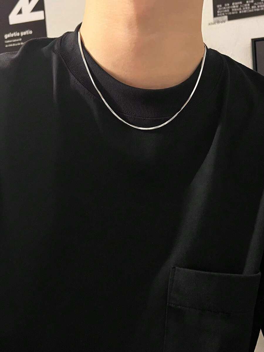 قلادة من الصلب التيتاني للرجال، تصميم عظم الثعبان المربع البسيط، سلسلة ترقوة فضية اللون، متعددة الاستخدامات للجنسين