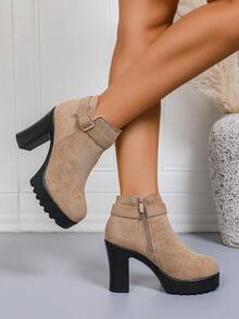 Giày bốt nữ cổ thấp đế dày bằng da lộn, gót chunky, có khóa kéo bên hông, mũi tròn, trang trí khóa cài, thời trang và thoải mái (Lưu ý: Giày có kích thước nhỏ hơn so với bình thường, vui lòng đặt hàng cho phù hợp), gót platform. - Lạc đà - Xem 4