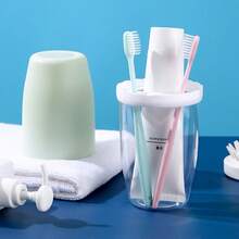 Creative Couple Mouthwash Cup With Lid, Portable Dental Kit For Home Travel, Simple And Personalized Plastic Toothbrush Cup