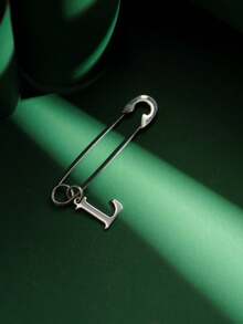 1pc Fashionable Personalized Exaggerated Stainless Steel 26 English Letters A-Z Pendant Earrings, Paired With Stainless Steel Safety Pin Earrings, Suitable For Men And Women For Daily Wear And Parties