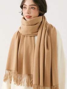 1条女士纯色加厚仿羊绒流苏围巾，简约优雅时尚情侣秋冬柔软披肩两用保暖围巾，适合日常出行、婚礼、伴娘、礼服礼物