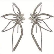 European And American Fashion Exaggerated Full Diamond Blade Flower Stud Earrings Femininity Earrings, Suitable For Daily, Wedding, Party Wear, Suitable For Wives, Daughters, Good Friends As Birthday Gifts, Holiday Gifts - 銀色的 - 查看 11